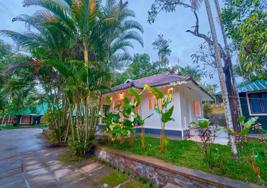 Kedara Village Resort,,3 star