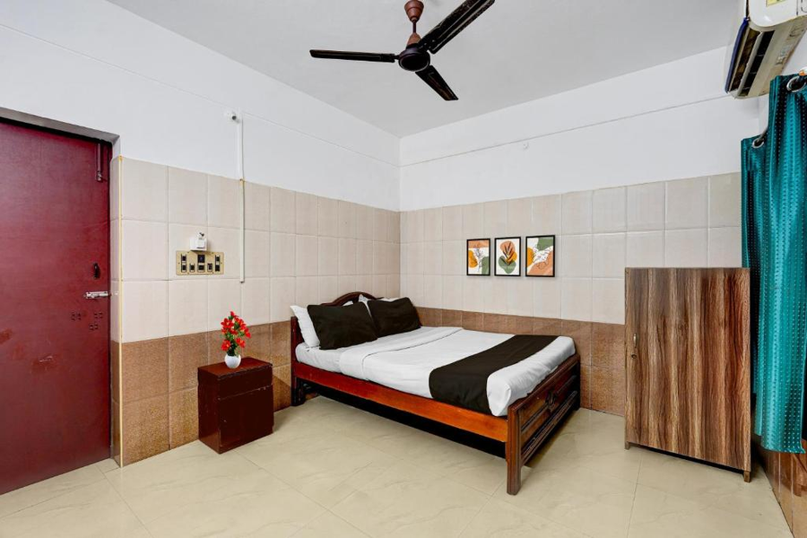 Hotel O Rock Beachview Pondicherry Formerly Varsha Residency,Puducherry>>Pondicherry,3 star
