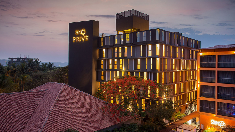 Sinq Prive,,5 star