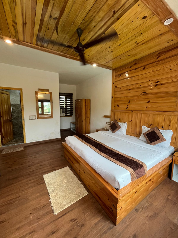 ashokas tiger trail resort