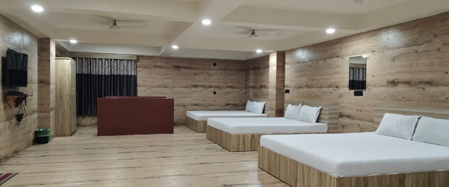 Om Regency,Kamakhya Area,2 star