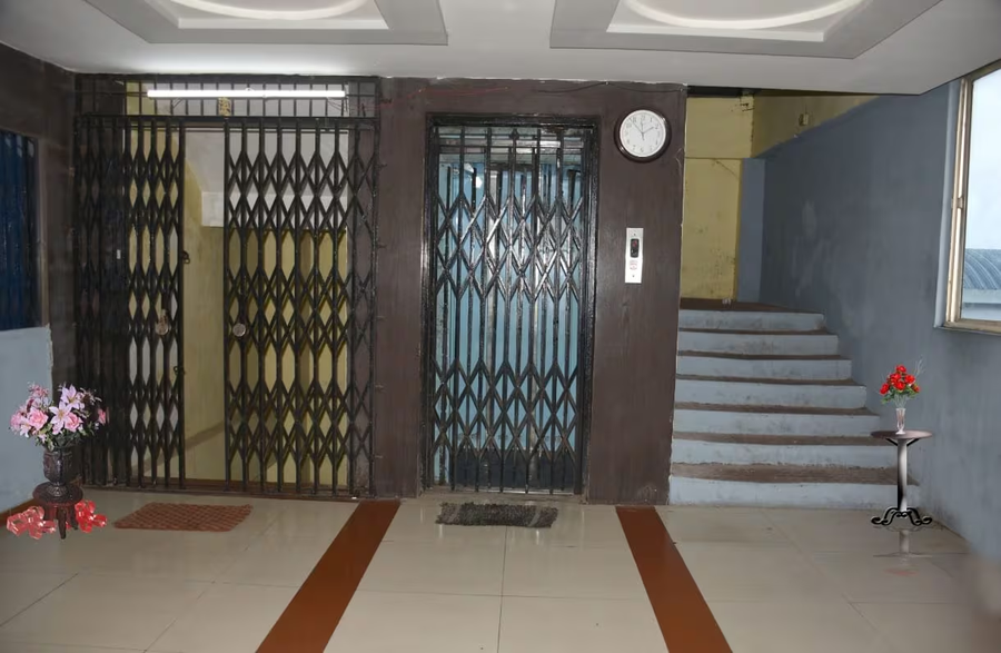 Hotel Divya Palace,Odhav,3 star