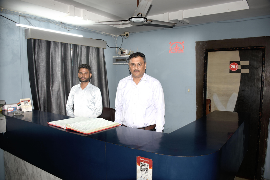 Hotel Divya Palace,Odhav,3 star