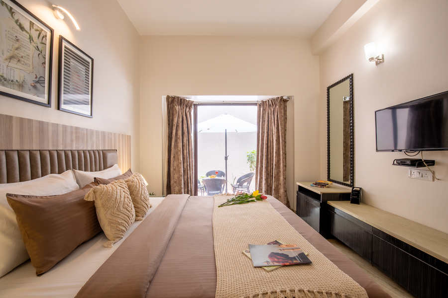 bedchambers serviced apartments sector 40