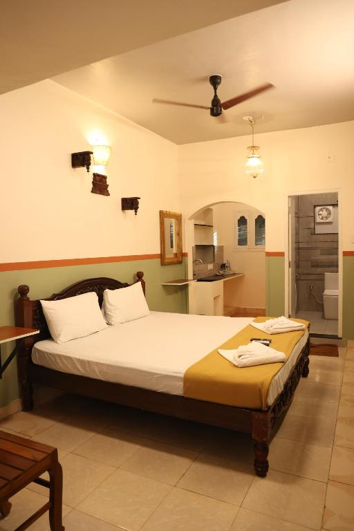 dwaraka guest house