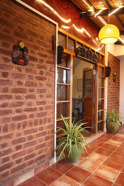 dwaraka guest house
