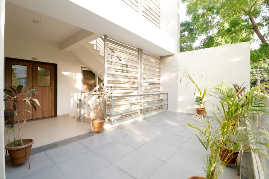 Hotel Nova Sahaj Residency,,3 star