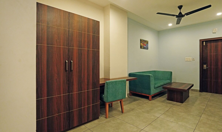 lazystay grand kiit university