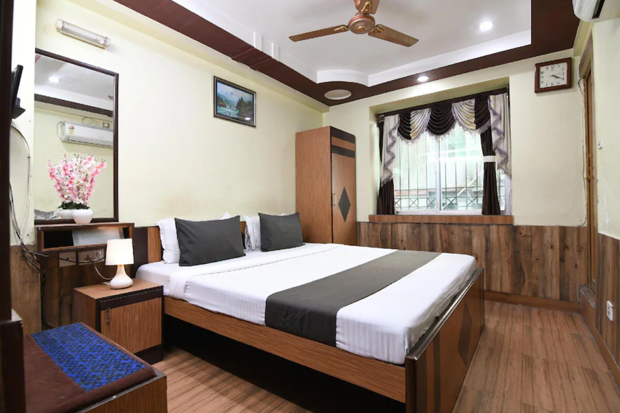 Hotel Classic International,,3 star