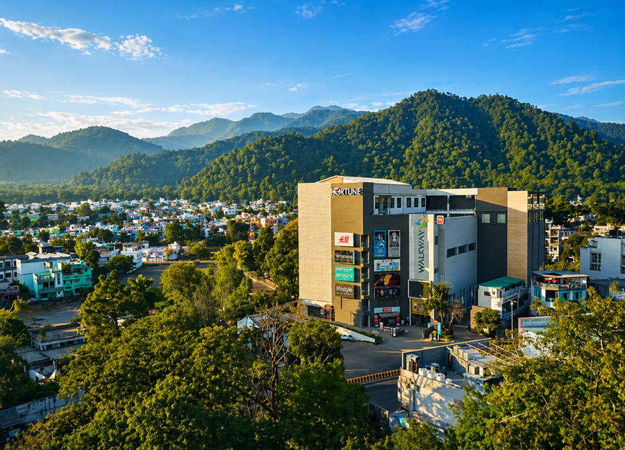 Fortune Walkway Mall, Haldwani - Member ITC Hotels’ Group,Walkway Mall, Bareilly - Nainital Rd, Bhotia Parao, Haldwani, Uttarakhand 263139,4 star