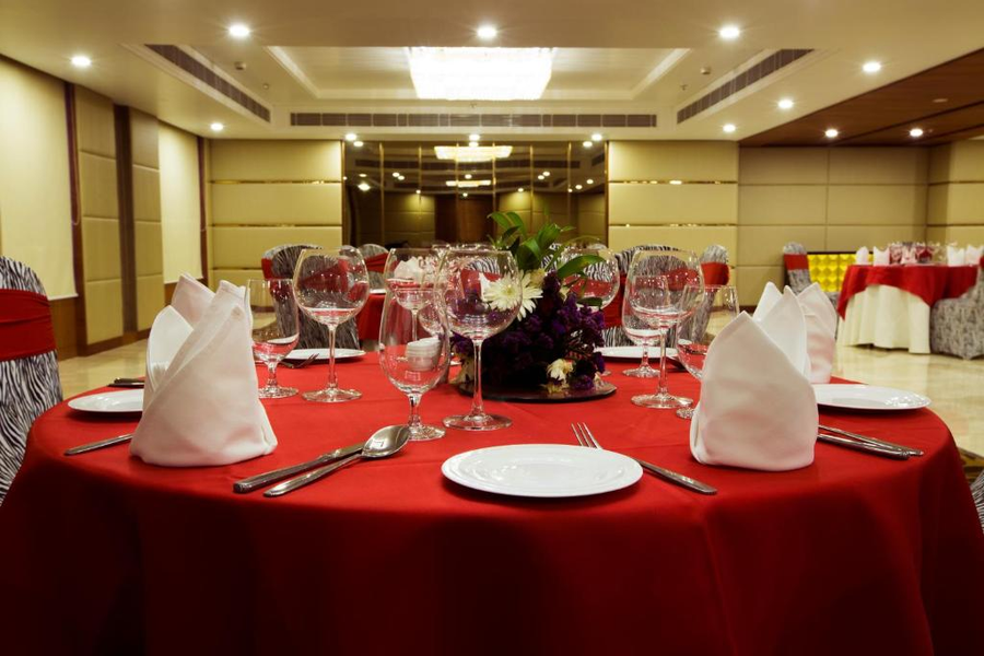 ramada by wyndham ghaziabad vasundhara