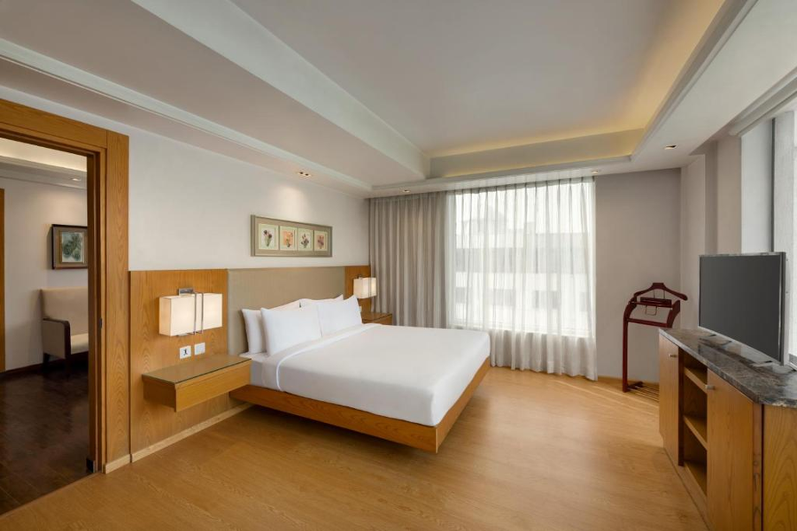ramada by wyndham ghaziabad vasundhara
