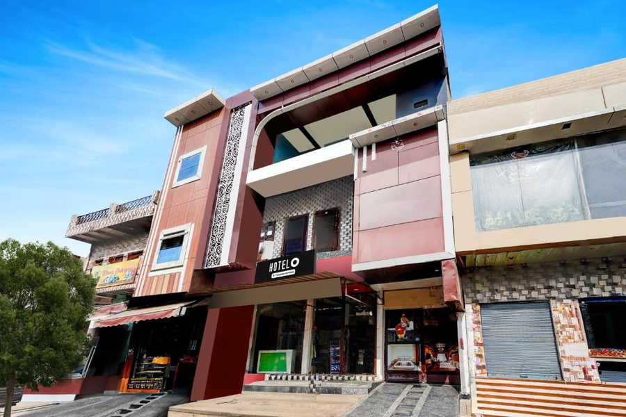 Hotel O Bhuteshwar Mahadev Temple Formerly Raghav Guest House,India>>Mathura,4 star