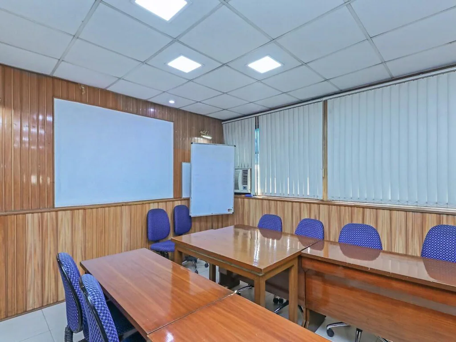 Hotel Akashdeep,Ballygunge,2 star