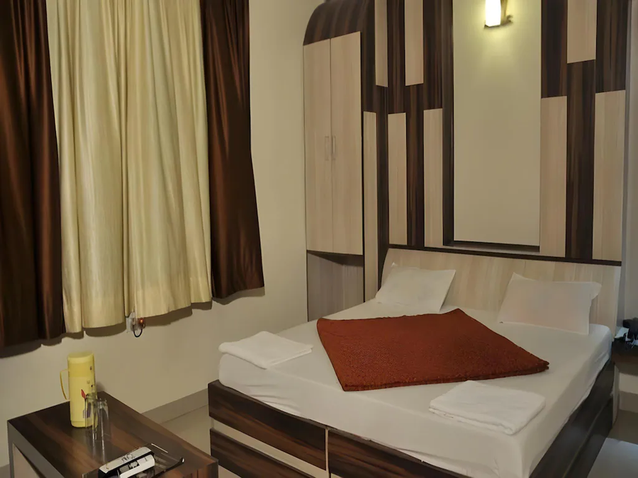 Hotel Akashdeep,Ballygunge,2 star