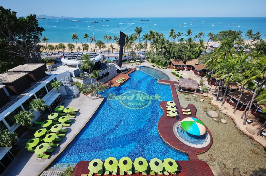 Hard Rock Hotel Pattaya,429 M. 9 Pattaya Beach Rd,5 star