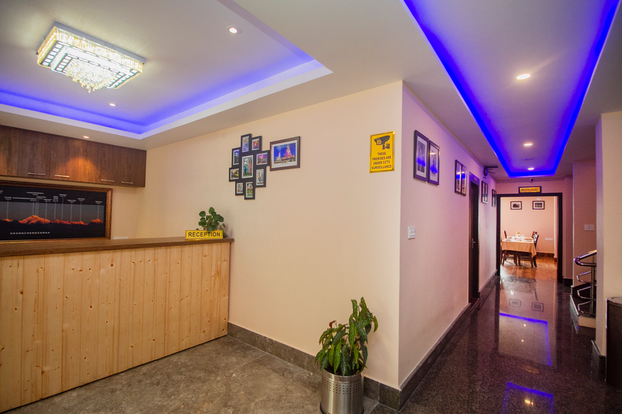 Hotel Hidden Palace,,3 star