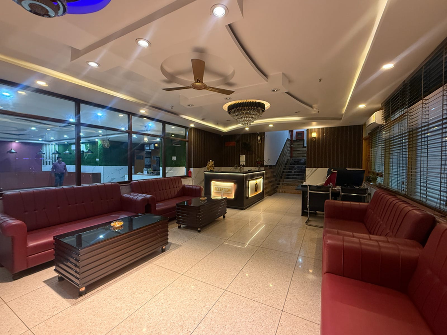 Hotel Golden Meet,,2 star