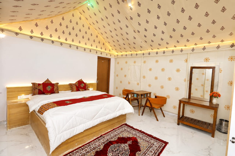desert popular resort and camp