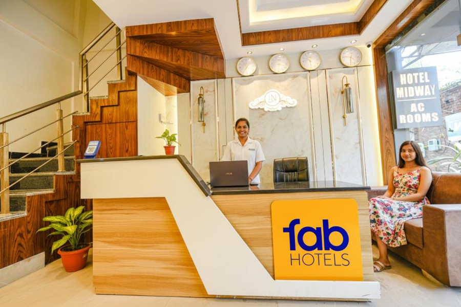 Fabhotel Midway,,3 star