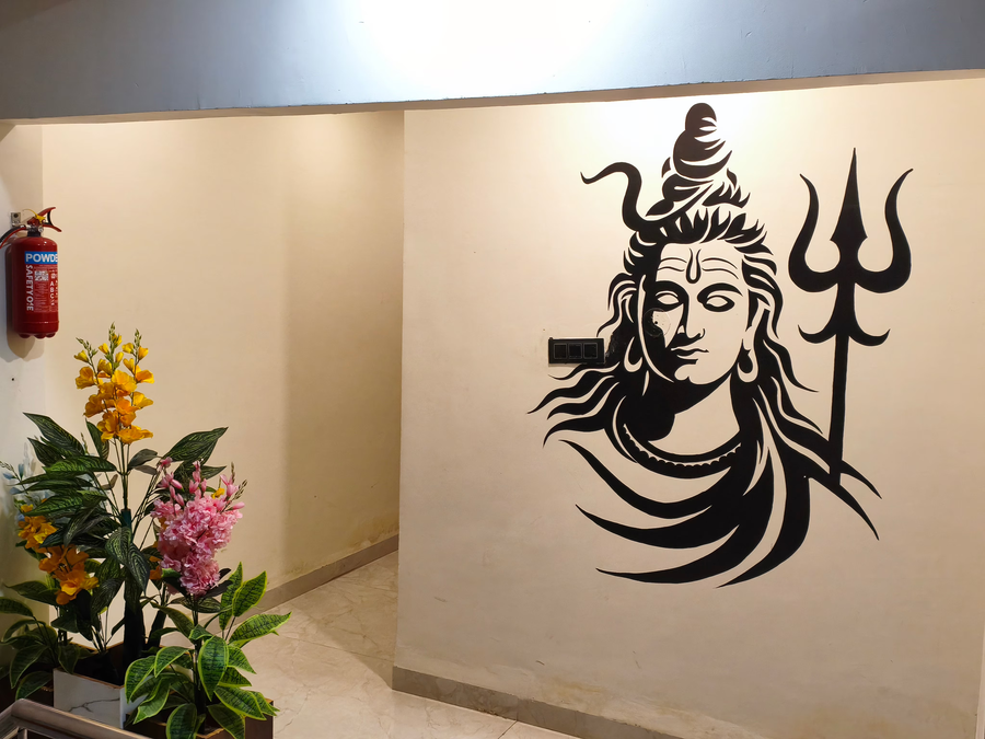 Hotel Gurukripa,,3 star