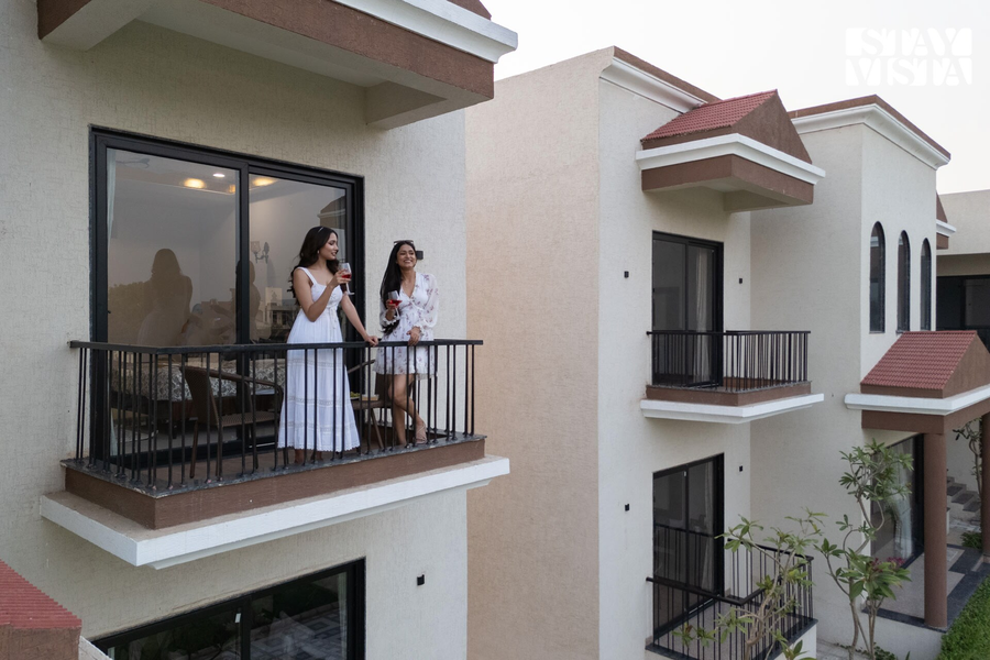 stayvista at eleganza villas and resort