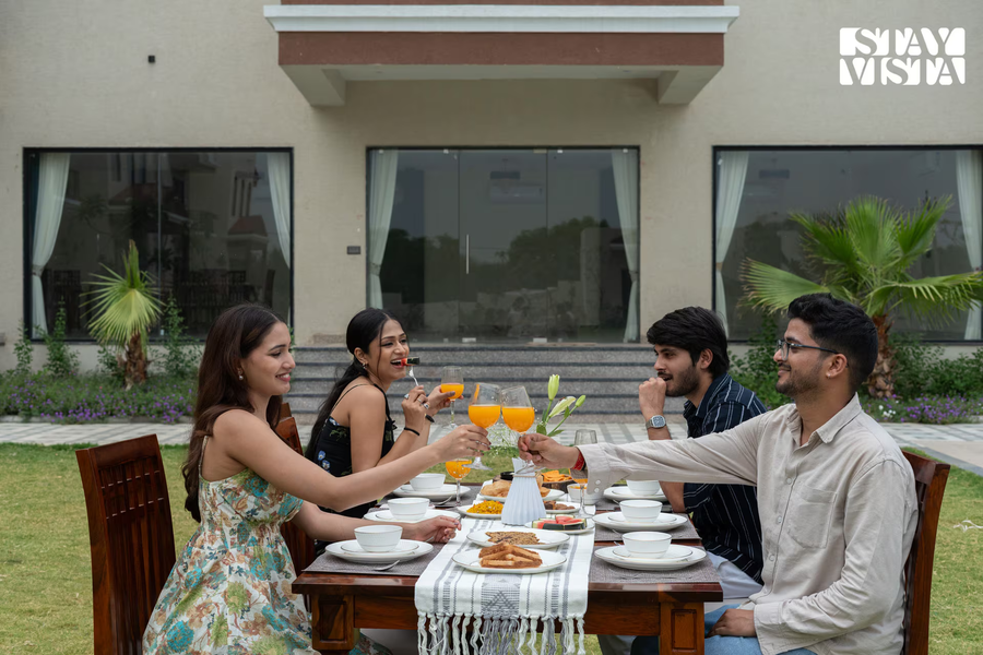 stayvista at eleganza villas and resort