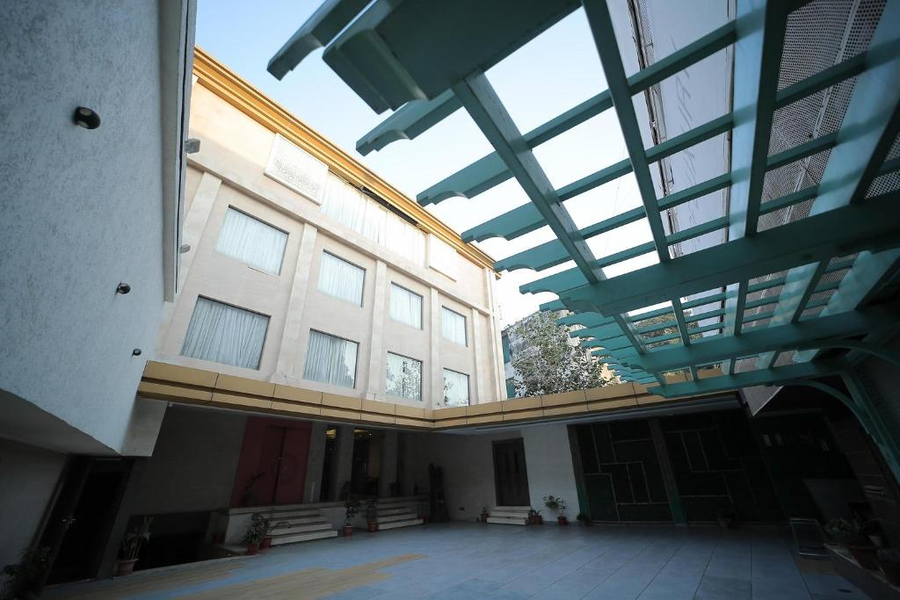 The Fortunaa Avenue,,3 star