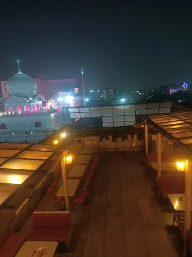 Hotel Blue Bird,Raja Park,3 star