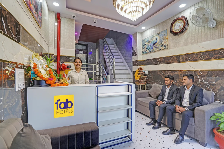 Fabhotel Royal Plaza 62,,3 star