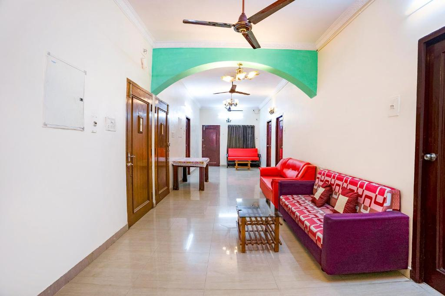 Via Home Tree Service Apartment T Nagar,,3 star