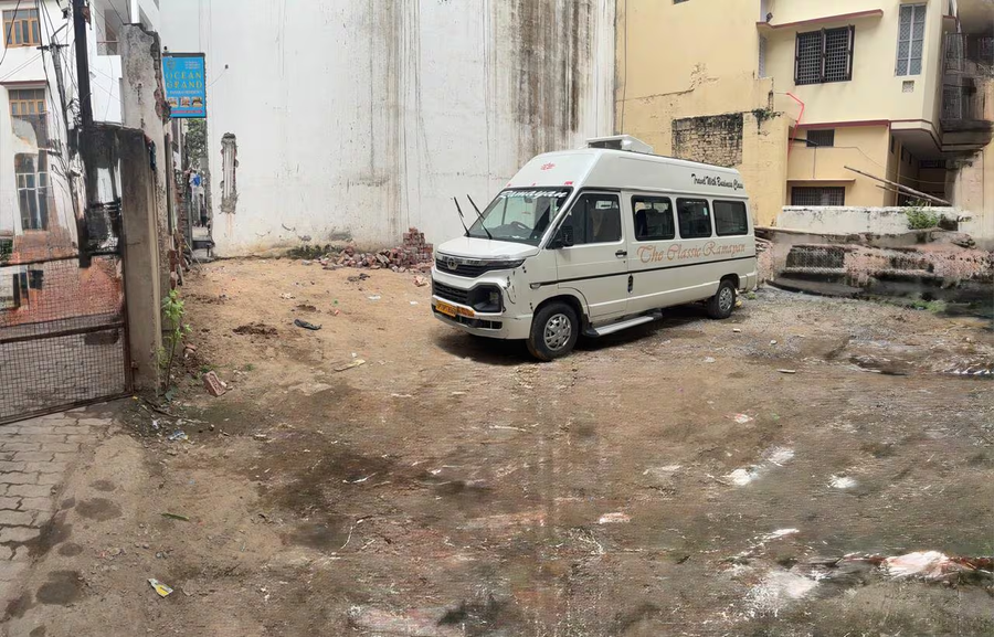 Hotel Ocean Grand,Jahumandi,3 star