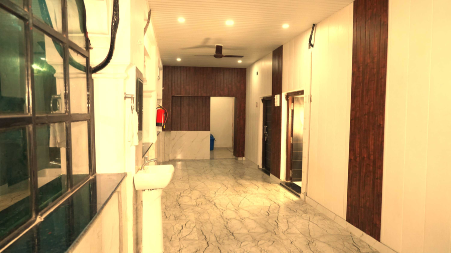 hotel ambassador grand