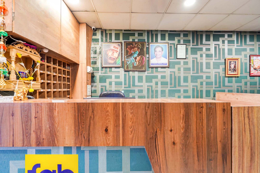 Fabhotel Krishna Inn,,3 star