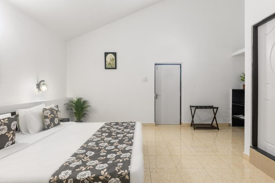 8fold by larisa siolim