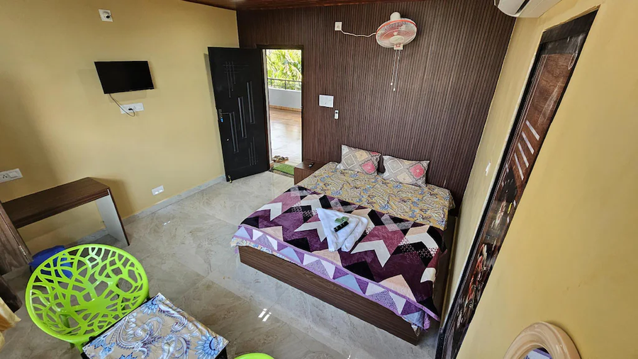 Hill View Homestay Murdeshwar,,3 star