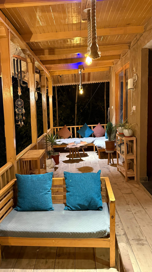 Karma Yatri Mudhouse Kasol,,2 star