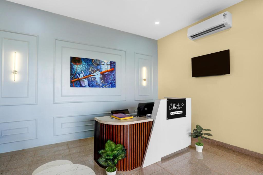 super townhouse puri bypass crossway formerly hotel pratee heights