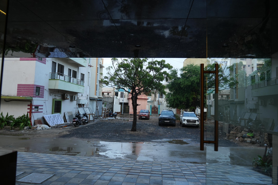 Hotel The Grand Om Krishna,Ghanshyam Nagar,2 star