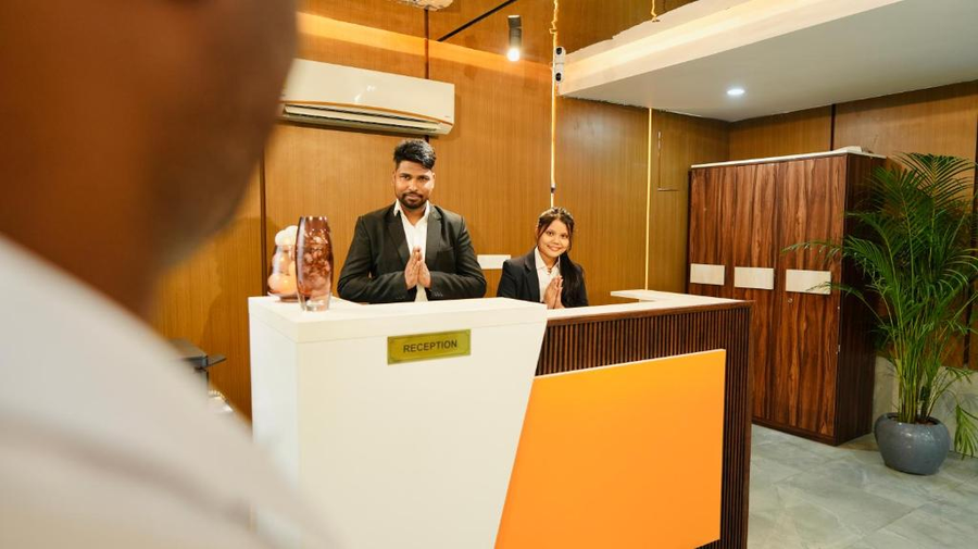 Corporate Stays - Sector 43,,2 star