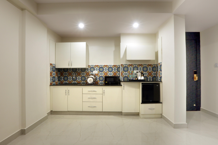 The Hoften Sterling Plaza, Near Bangalore Airport,,3 star