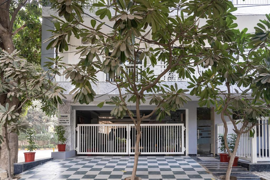 the hoften enkay residency dlf galleria