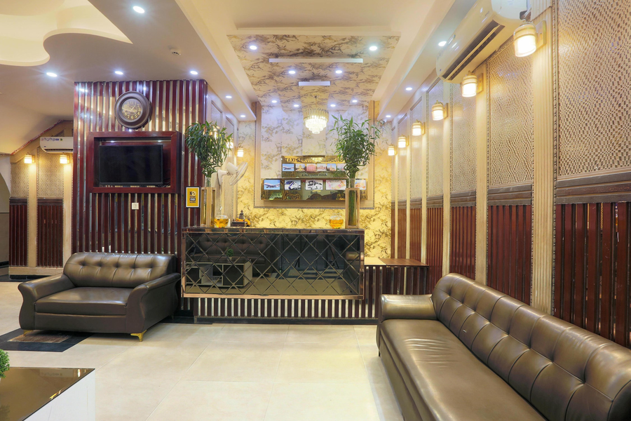 Hotel Luxury Suites Delhi Airport,Mahipalpur,4 star