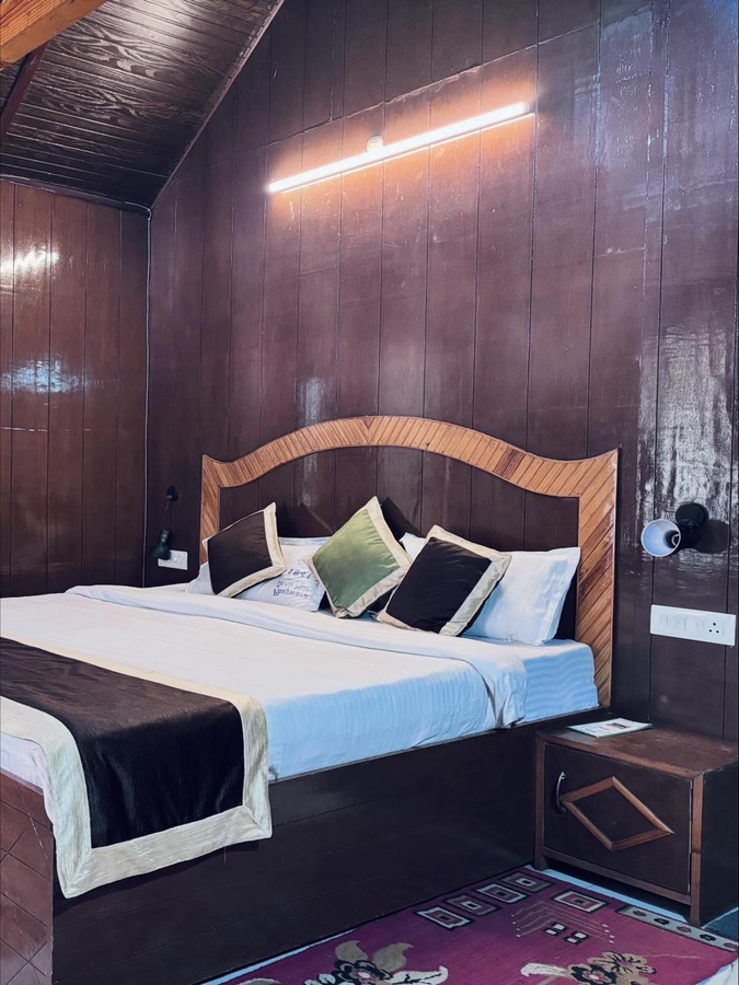 Hotel Himani,,2 star