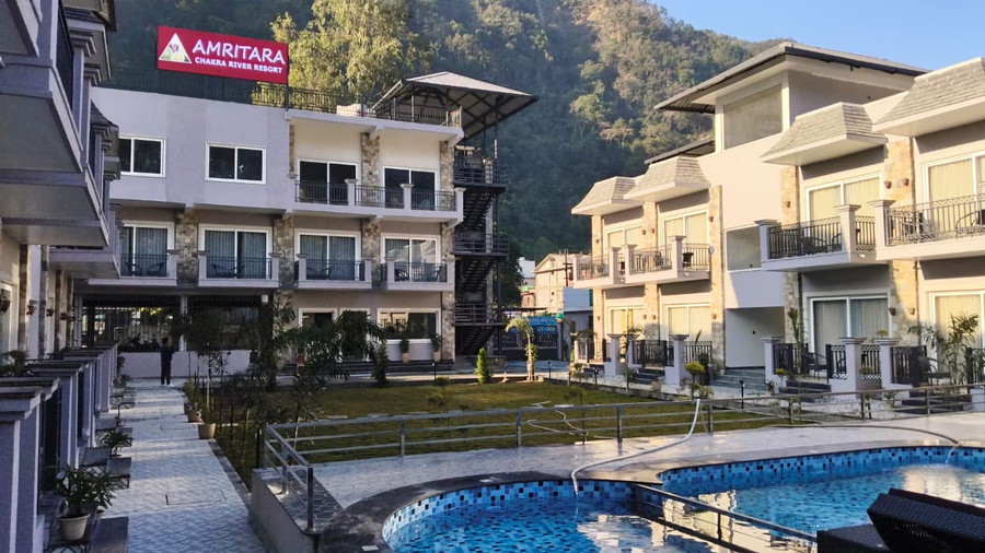 amritara chakra river resort