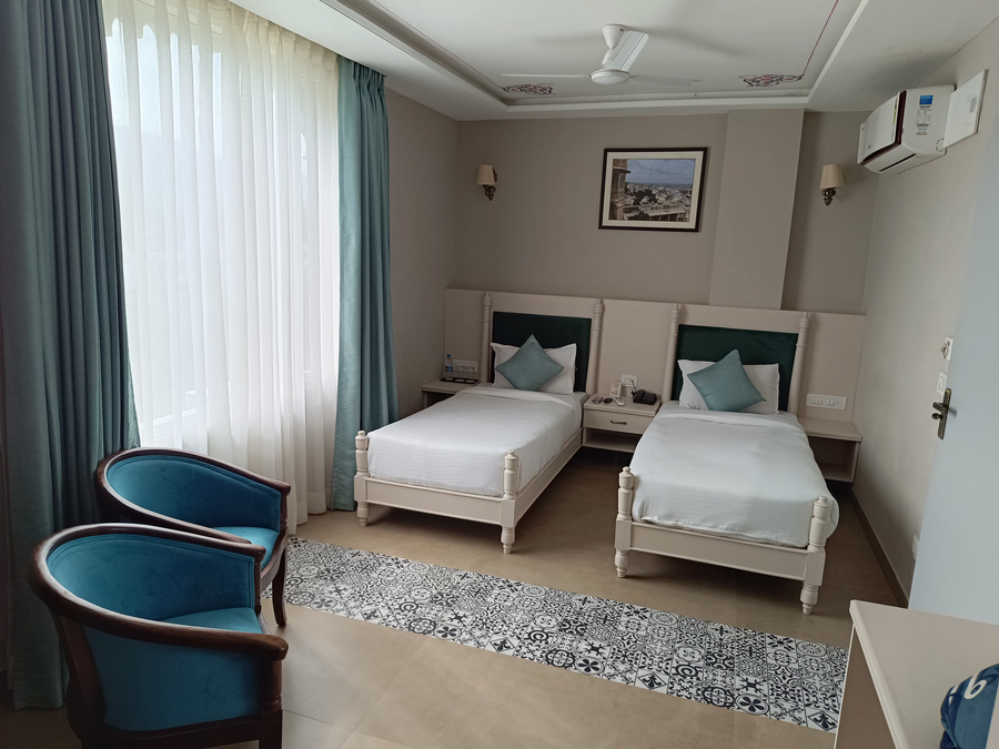 shree ji mahal hotel
