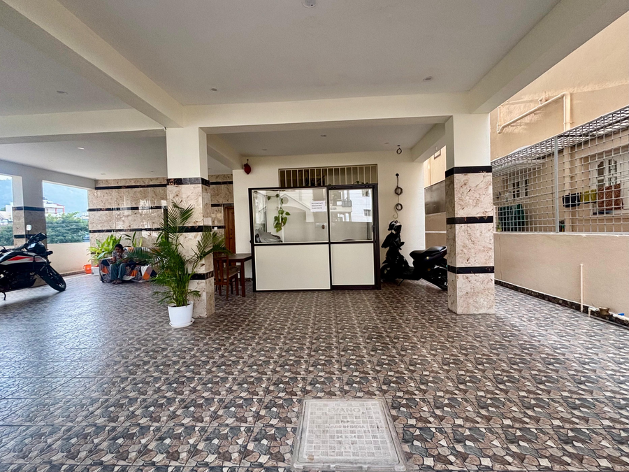 Bricknest Hillview,,2 star