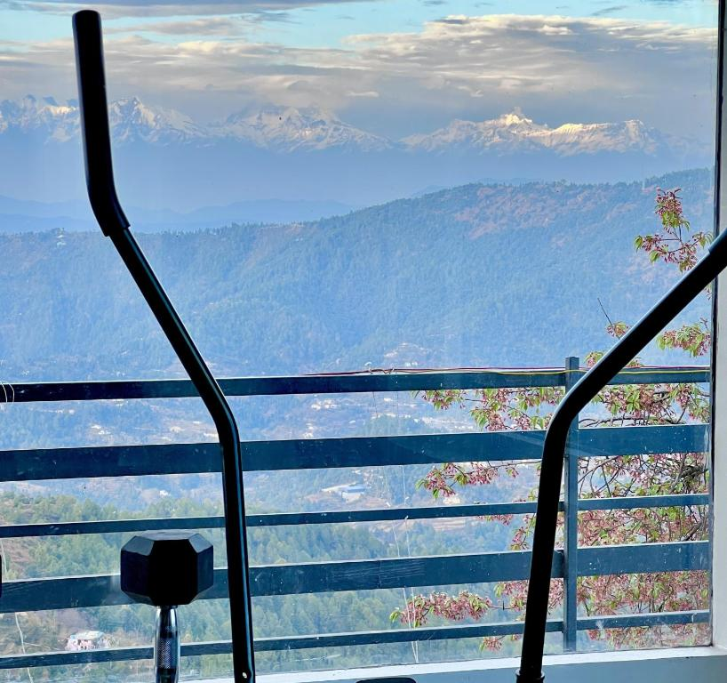 Himalayas Resort By The Lake Hill,,3 star