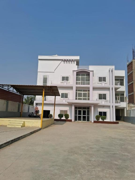 a k palace