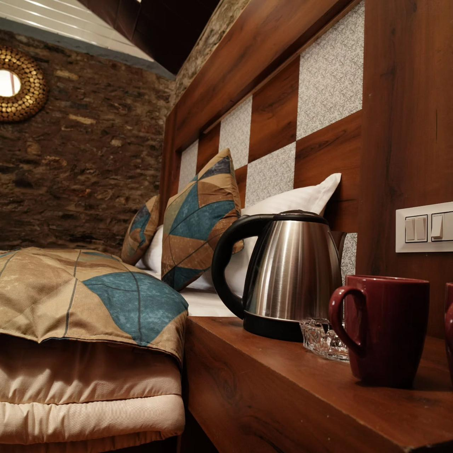 Hadley Inn Cottages Chail,,2 star